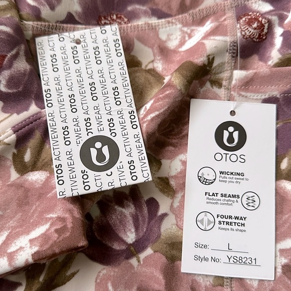 ✨NWT✨ Floral Print 🌺 Workout Set - Picture 7 of 10